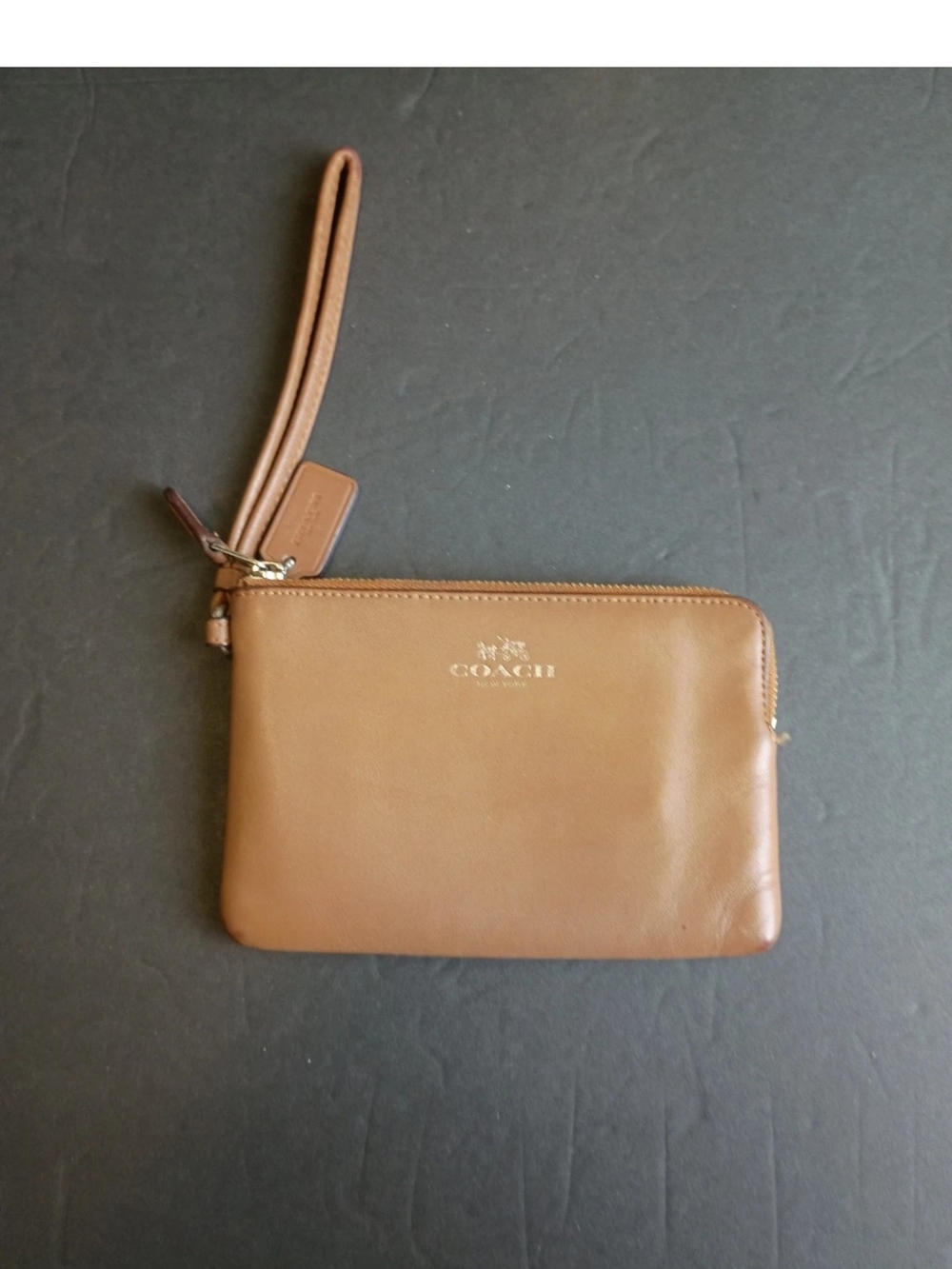 Authentic COACH Tan Brown Leather Wristlet 54440B